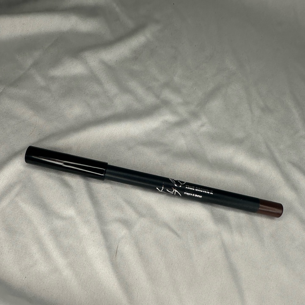Kylie Lip Liner - True Brown